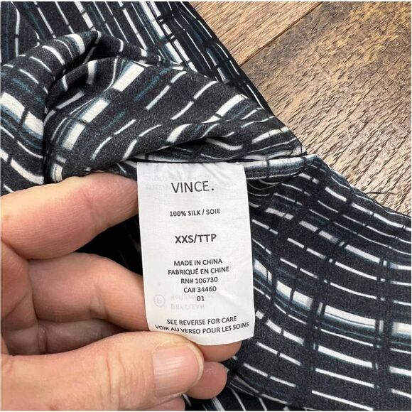 VINCE Interlace 100% Silk V-Neck Poncho Dress oversized women’s xxs - Picture 6 of 8